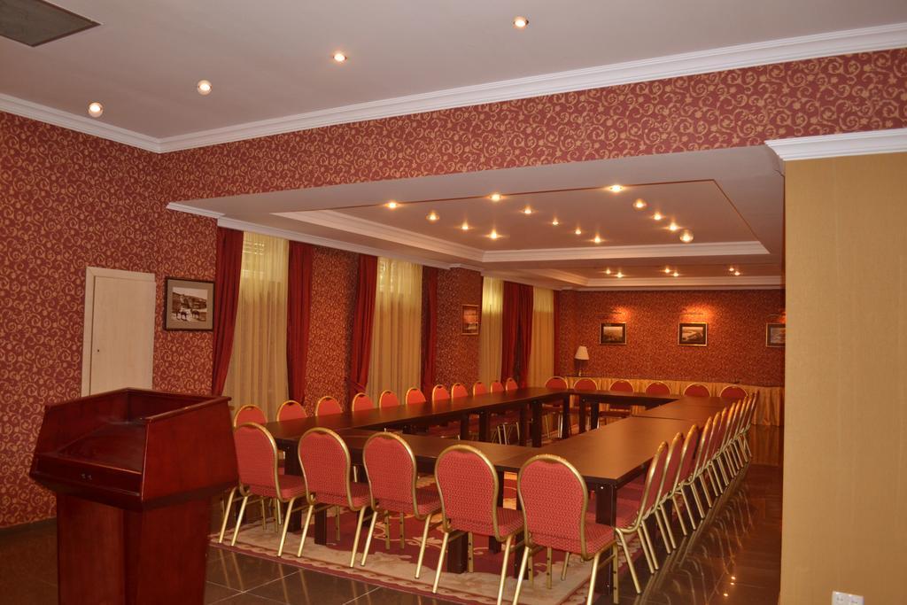Prestige Palace - Esquisse Hotel Tbilisi Eksteriør billede