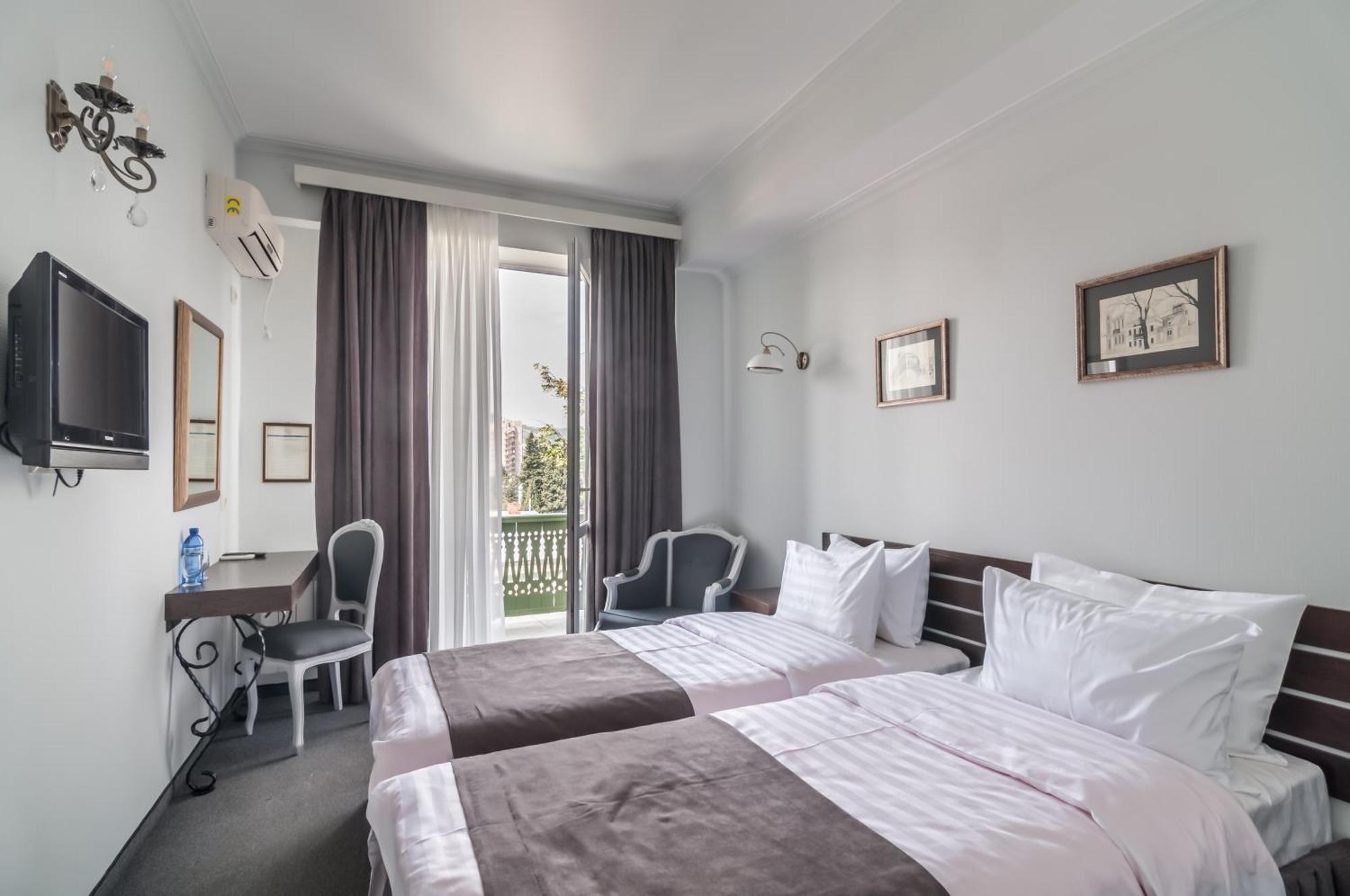 Prestige Palace - Esquisse Hotel Tbilisi Eksteriør billede