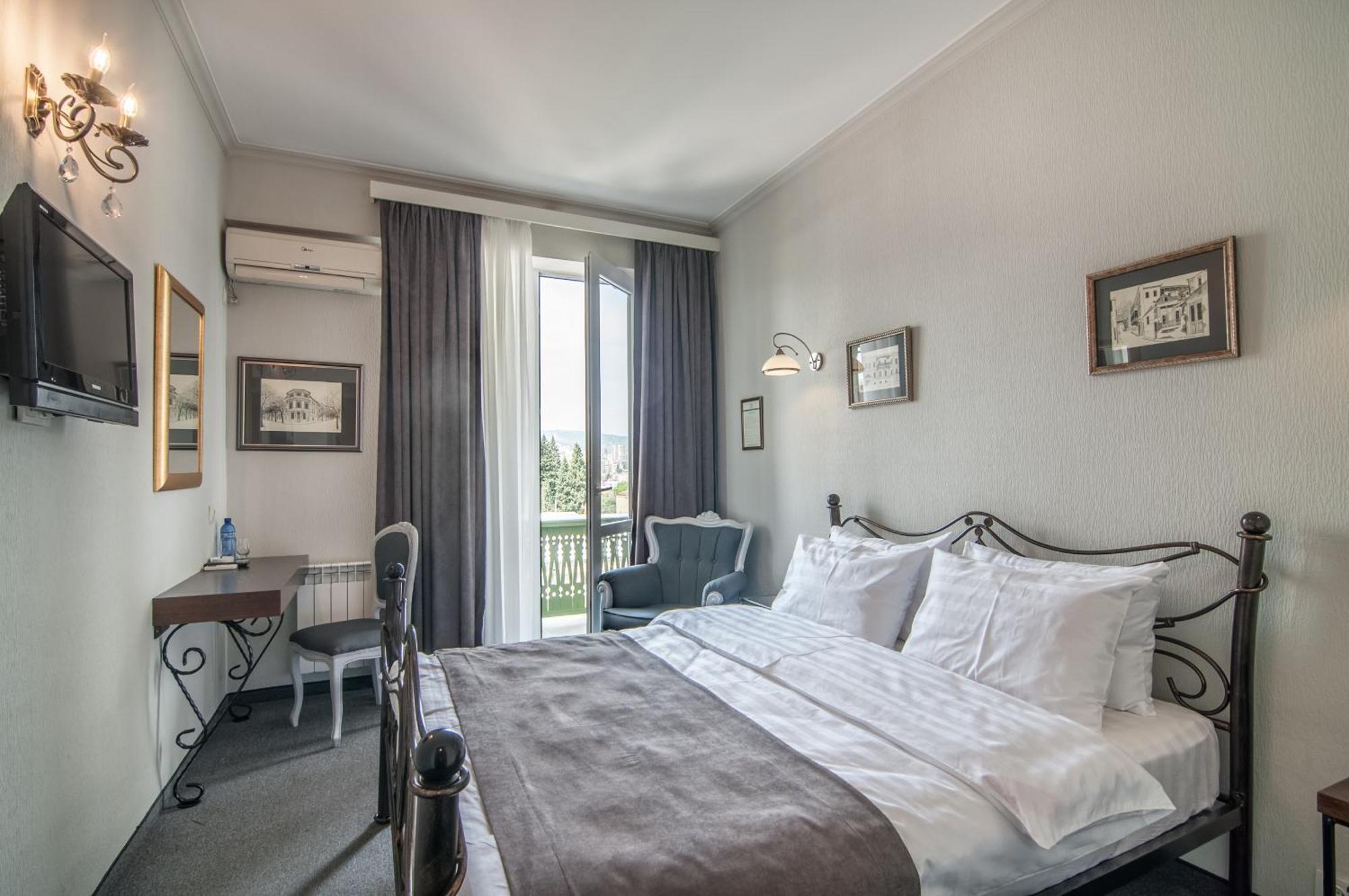 Prestige Palace - Esquisse Hotel Tbilisi Eksteriør billede