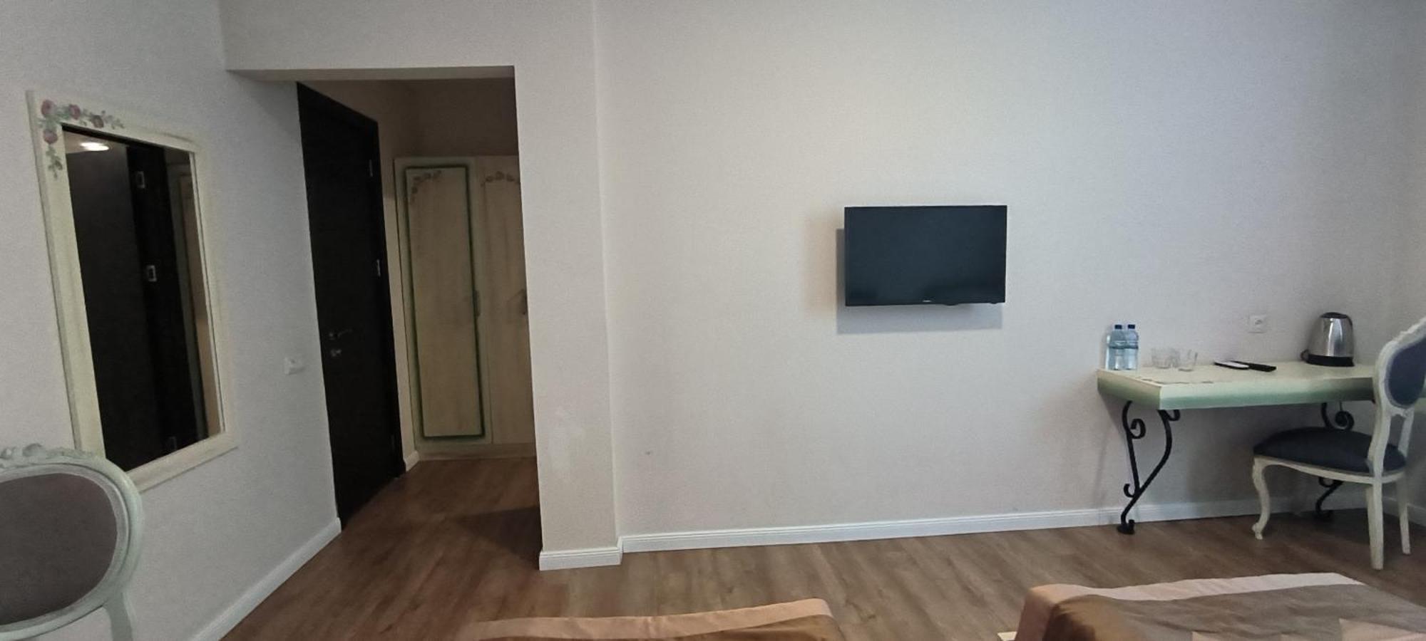 Prestige Palace - Esquisse Hotel Tbilisi Værelse billede