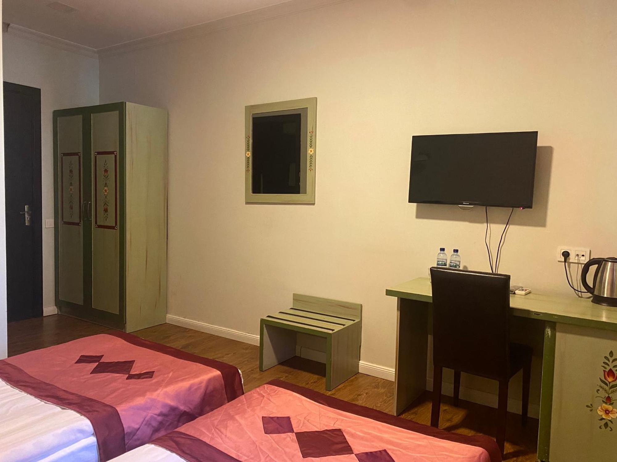 Prestige Palace - Esquisse Hotel Tbilisi Værelse billede