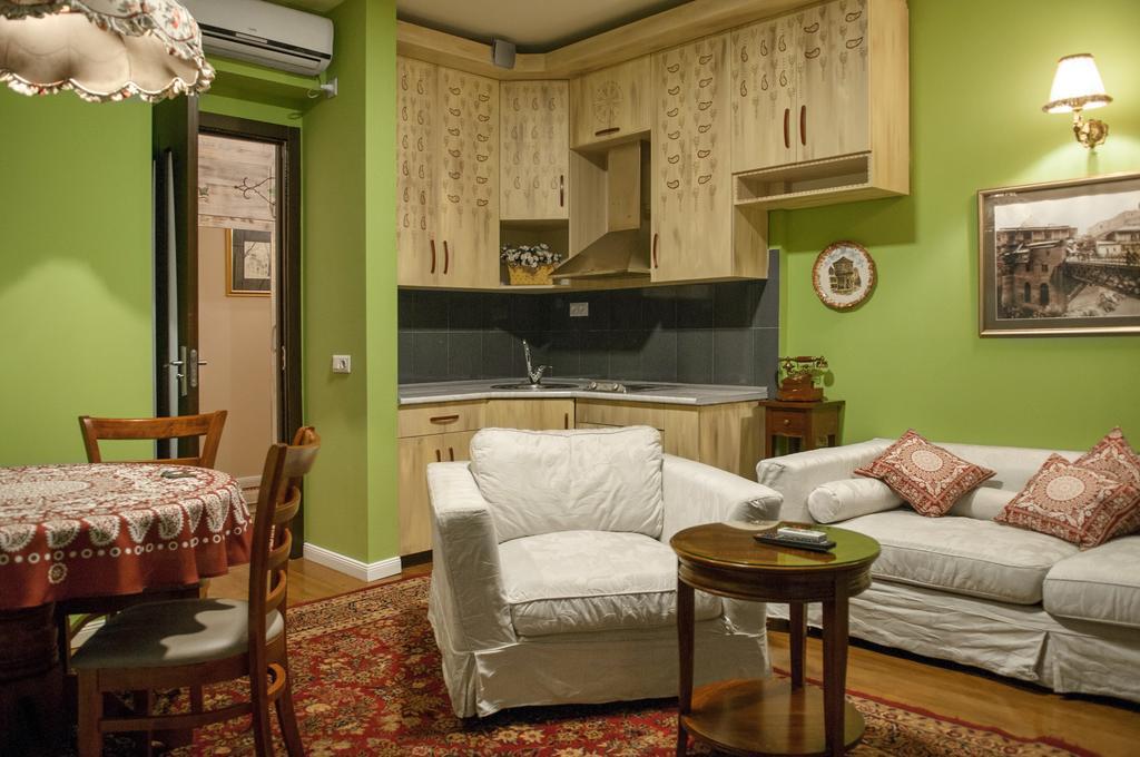 Prestige Palace - Esquisse Hotel Tbilisi Eksteriør billede