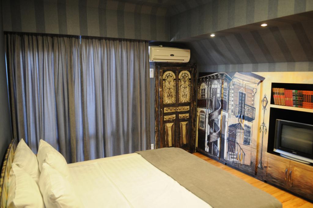 Prestige Palace - Esquisse Hotel Tbilisi Eksteriør billede