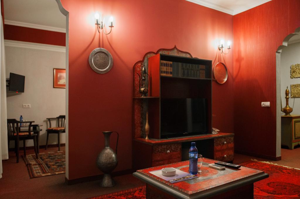 Prestige Palace - Esquisse Hotel Tbilisi Eksteriør billede